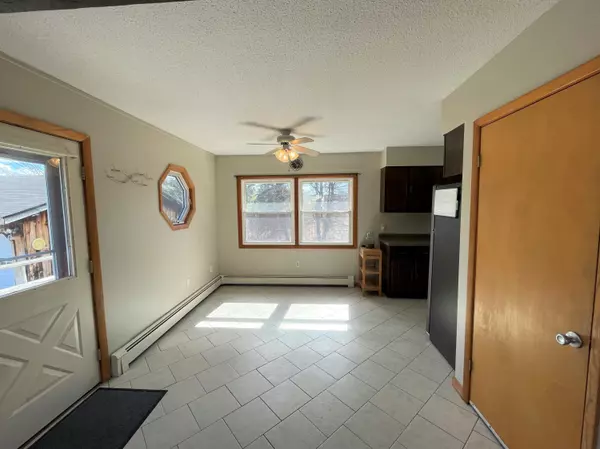 Oakland, ME 04963,360 Belgrade RD