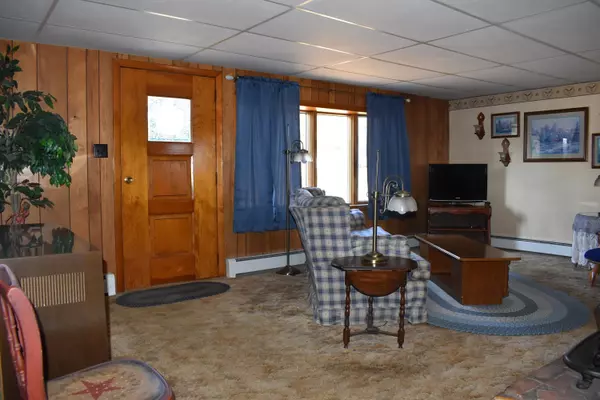 Newport, ME 04953,161 Golf Course RD