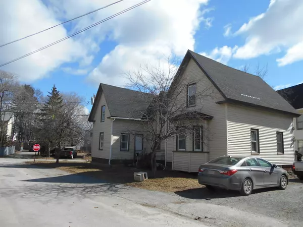 Brewer, ME 04412,11 Summer ST