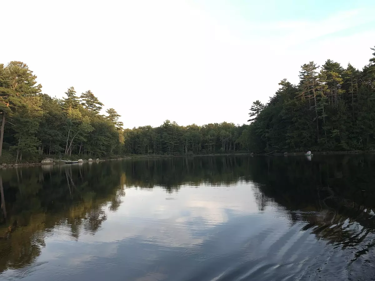 Raymond, ME 04071,163 DEEP COVE RD