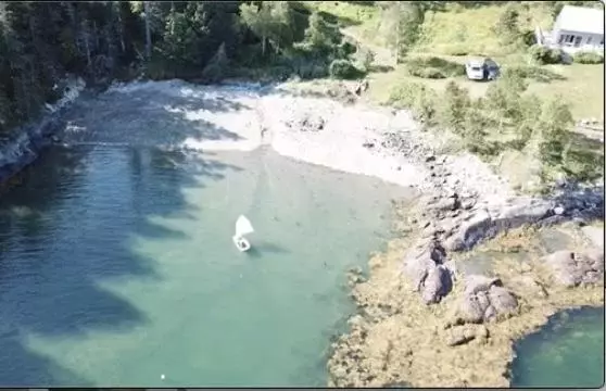 14 Polly Cove RD, Vinalhaven, ME 04863