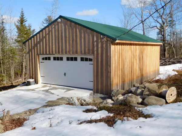 Hartford, ME 04220,8 Hayford Hill LN