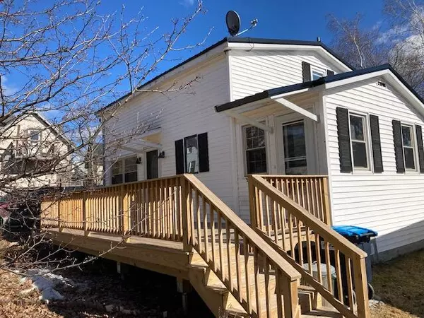 Old Town, ME 04468,11 Heald ST