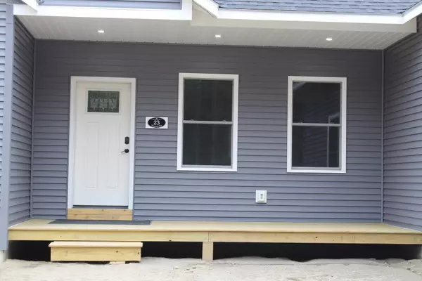 West Gardiner, ME 04345,23 Elizabeth WAY