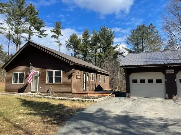 61 Rob Clark LN, Winterport, ME 04496