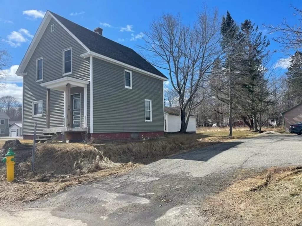 Old Town, ME 04468,559 Main ST