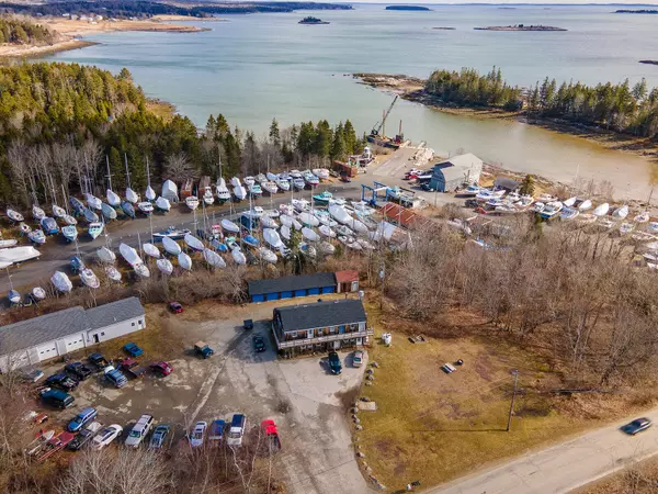 24 Island RD, South Thomaston, ME 04858