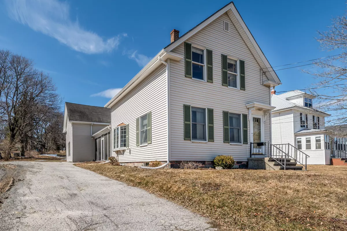 Old Town, ME 04468,657 Main ST