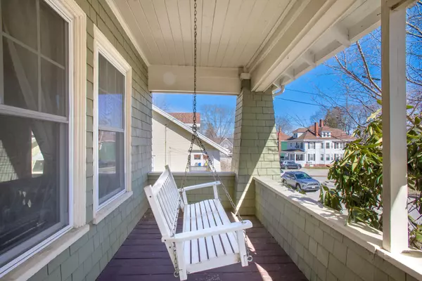 Westbrook, ME 04092,25 Sargent ST