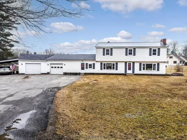 West Gardiner, ME 04345,26 Lily Pond LN