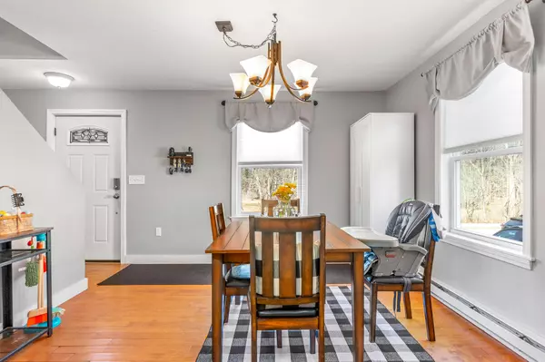 Kittery, ME 03904,6 Moore ST