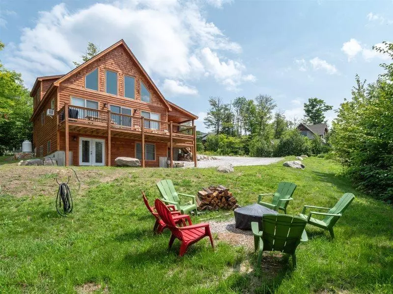 Newry, ME 04261,7 Blizzard DR