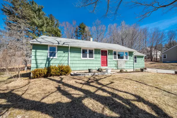 Pittston, ME 04345,60 Whitefield Road