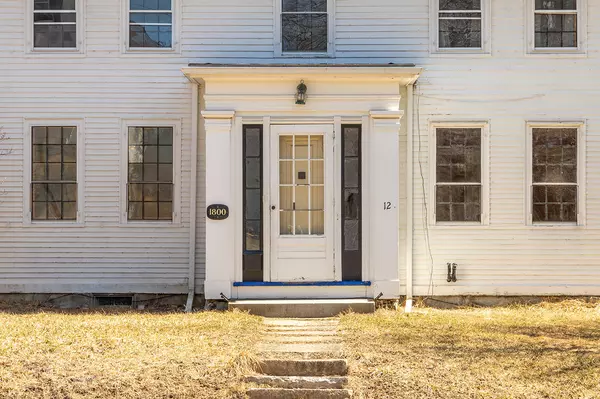 Thomaston, ME 04861,12 Knox ST