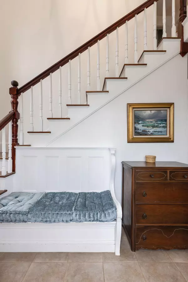 South Portland, ME 04106,28 Grand ST