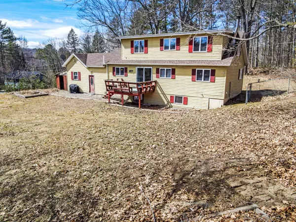 West Gardiner, ME 04345,172 Neck RD