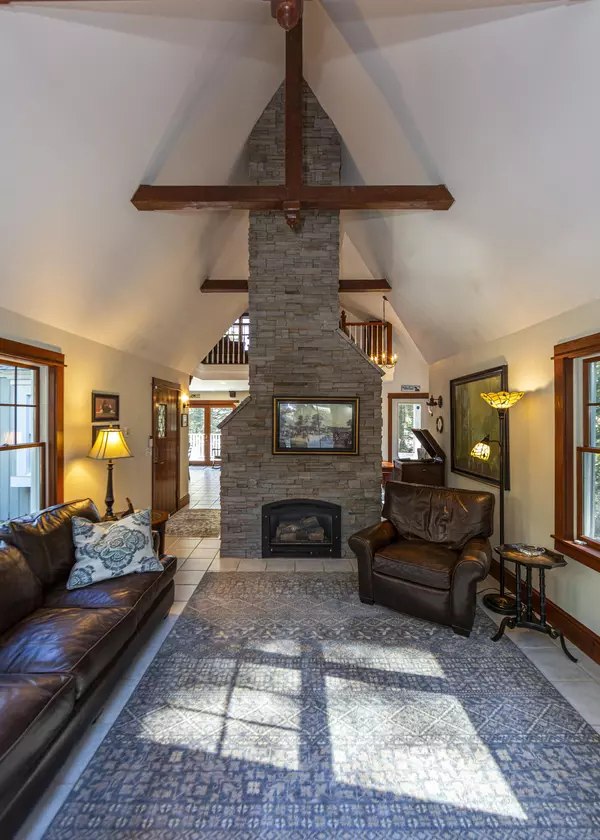 Surry, ME 04684,55 Ring Bolt LN