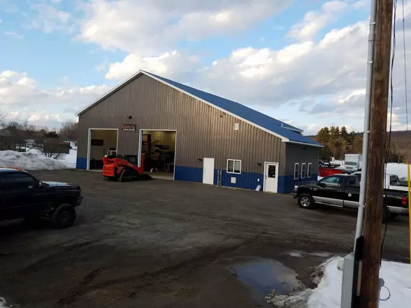 83 Oosoola Street ST, Norridgewock, ME 04957