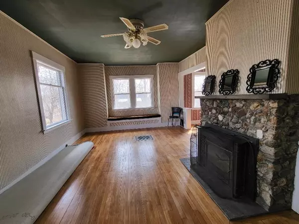 Phillips, ME 04966,31 Dodge RD