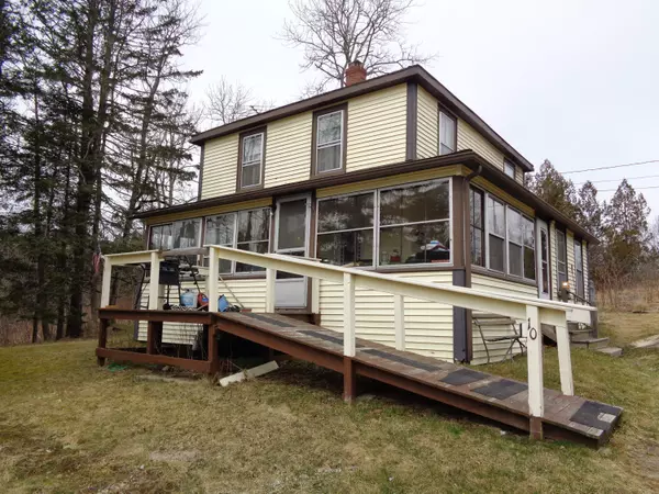 10 Grindstone AVE, Winter Harbor, ME 04693