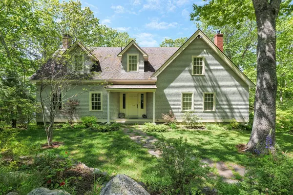 125 Rope Ferry RD, Sedgwick, ME 04676