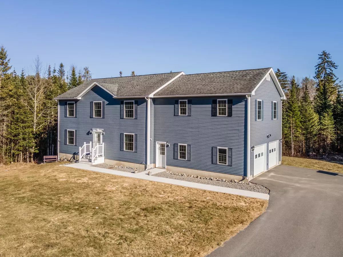 Hampden, ME 04444,12 Stetson DR