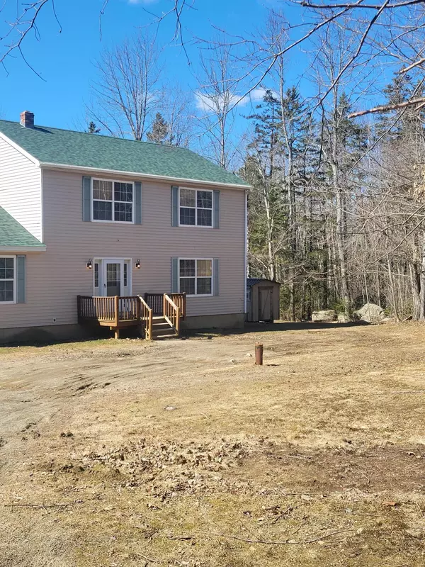 Frankfort, ME 04438,397 Old Belfast RD