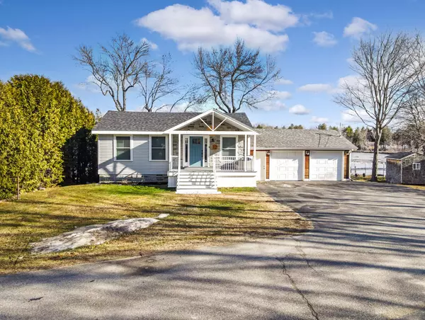 Monmouth, ME 04259,12 Cattail LN