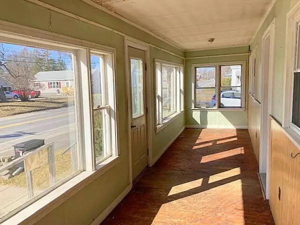 Madison, ME 04950,118 Old Point AVE