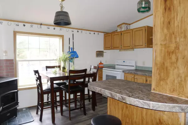 Rumford, ME 04276,541 Pine ST