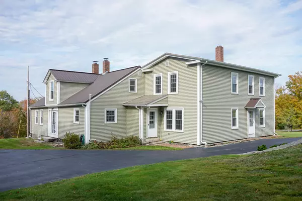 North Berwick, ME 03906,61 Hammond RD