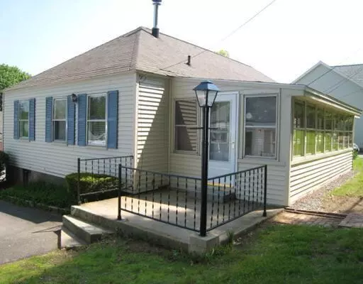 Kittery, ME 03904,33-35 Boush ST