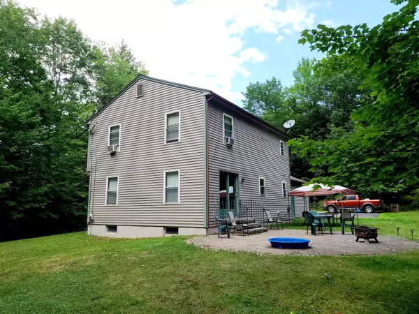 Minot, ME 04258,23 Harris RD