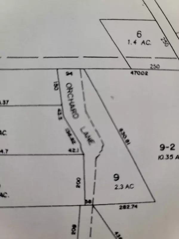 11 Orchard LN, Monmouth, ME 04259