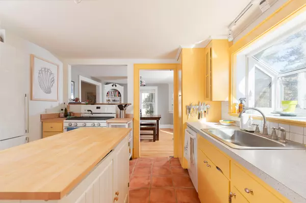 South Portland, ME 04106,546 Ocean ST