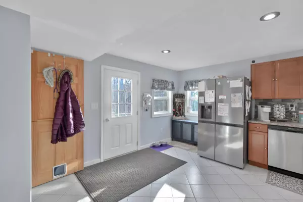 Gardiner, ME 04345,68 Ledgewood LN