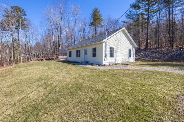 Sabattus, ME 04280,74 E Ridge RD