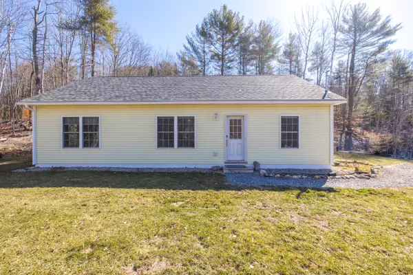 74 E Ridge RD, Sabattus, ME 04280