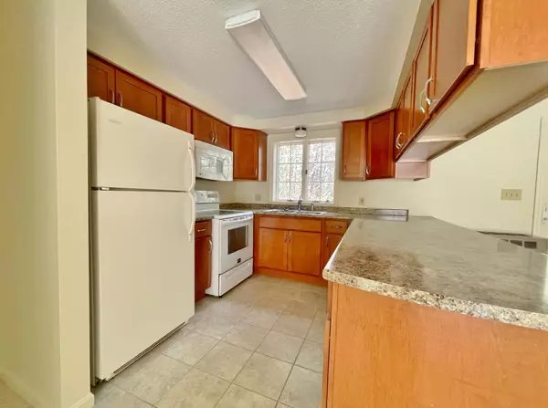 North Yarmouth, ME 04097,63 Deer Brook Condominiums RD #63