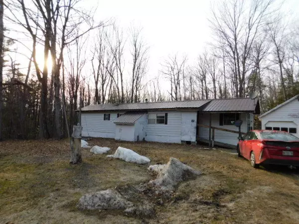 Hartford, ME 04220,173 Stetson RD