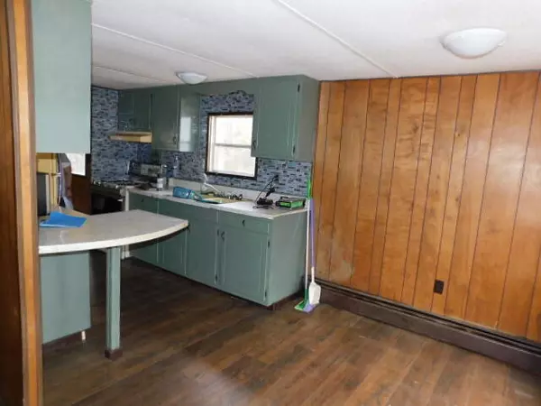 Hartford, ME 04220,173 Stetson RD