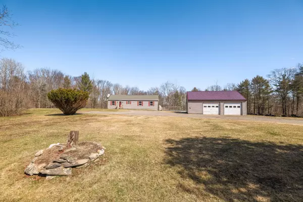 831 Litchfield RD, Bowdoin, ME 04287