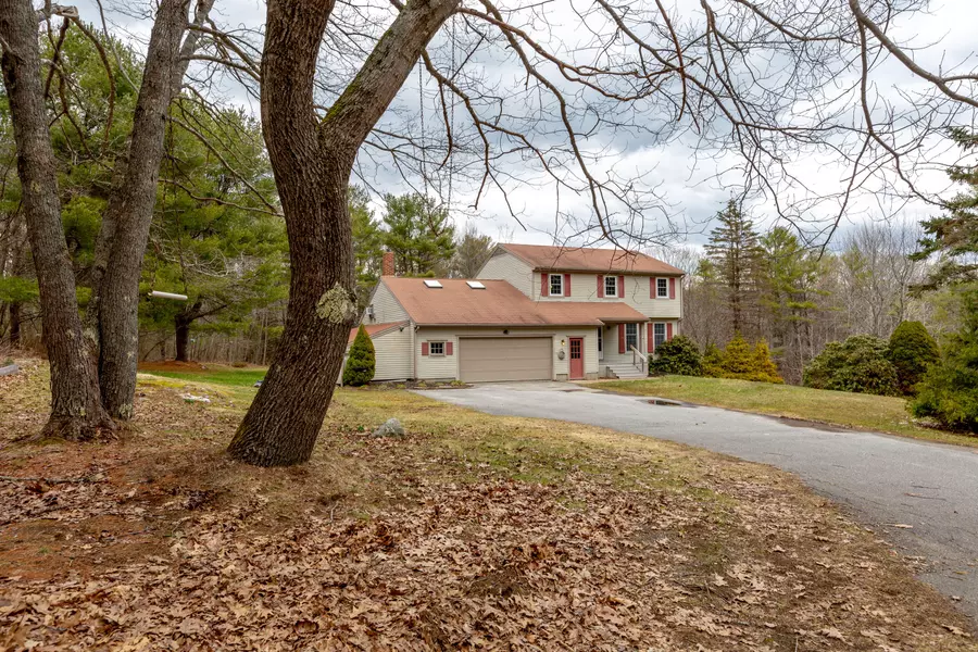 321 Coombs RD, Brunswick, ME 04011