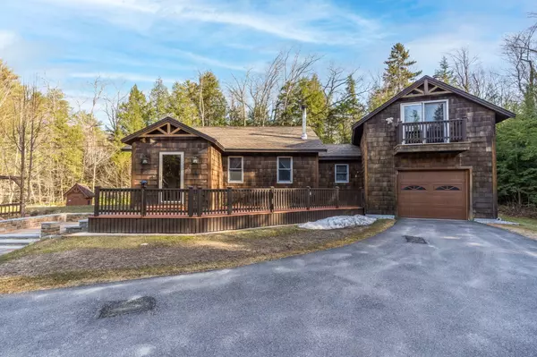 Waterford, ME 04088,30 Elliott WAY