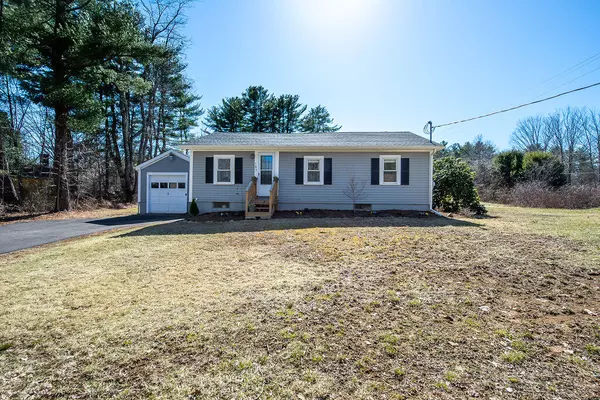 143 Lebanon RD, North Berwick, ME 03906