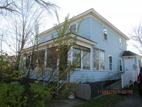 82 Lower Main ST, North Berwick, ME 03906