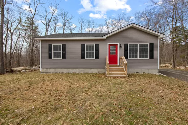 Naples, ME 04055,9 Escott WAY