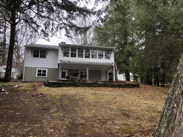 Monmouth, ME 04259,69 Chipmunk LN