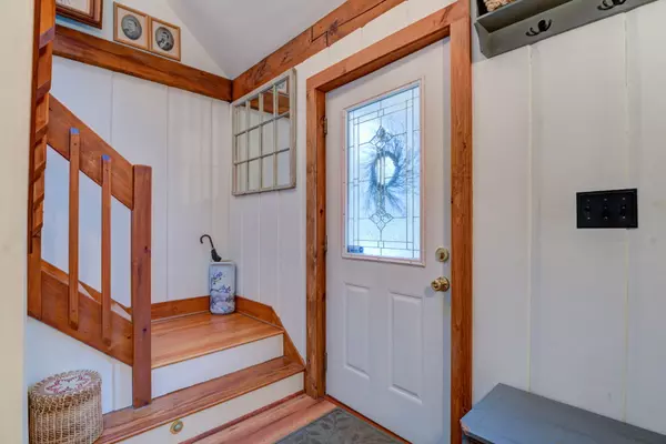 Norway, ME 04268,419 Sodom RD