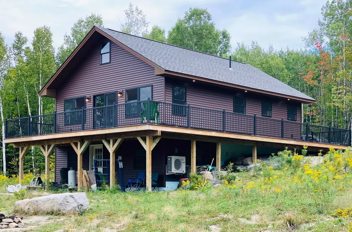 Jackman, ME 04945,55 Attean RD